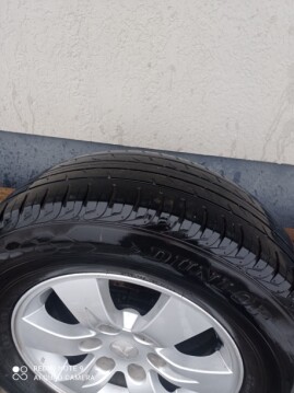 Легковые шины Dunlop 265/65 R17 4 шт.