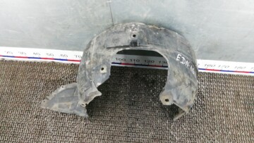 Правый передний подкрылок для Mazda 3 BK 2003-2006