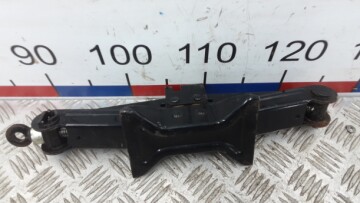 Домкрат для Mazda 3 BK 2003-2006