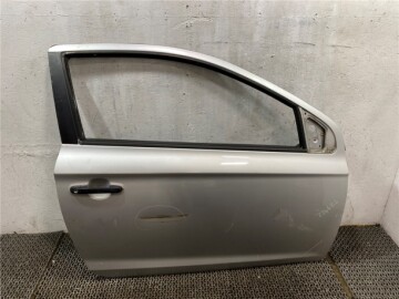 Обшивка двери для Hyundai i20 I 2008-2012