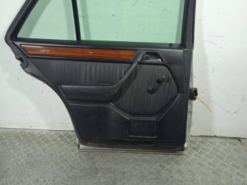Обшивка двери задней левой для Mercedes-Benz E-Класс W124, S124, C124, A124 1984-1997