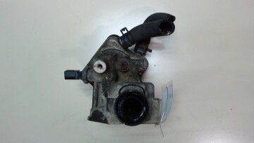 Корпус масляного фильтра для Audi A4 B6 2000-2006
