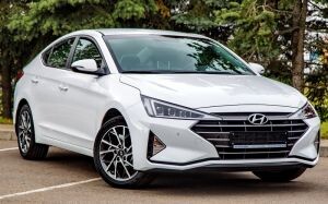 «С Elantra захватим рынок!» Дилер Hyundai привез новый седан