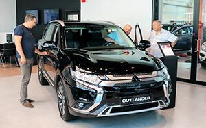 «Поменял подержанный внедорожник на новый Mitsubishi Outlander и сэкономил 4 000 рублей»
