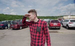 «Уходите! Я не хочу, чтобы вы снимали тут». Что скрывают продавцы на минских авторынках