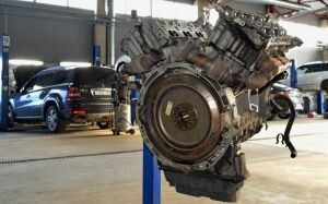 ProЖелезо. Разобрали дизель Mercedes-Benz GL и увидели последствия гидроудара