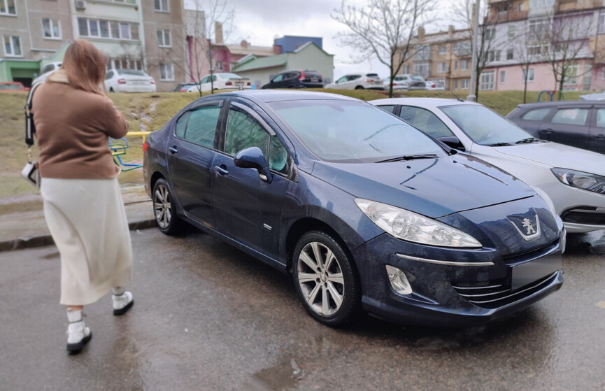 «Очень хочу Honda Civic, но можно взглянуть и на другие модели». Как мы искали для девушки иномарку за $6 500