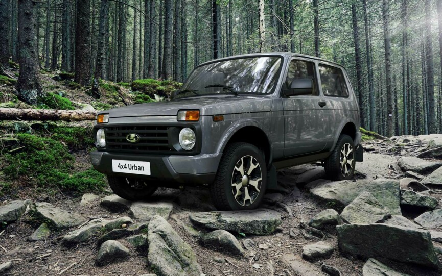Lada Niva обзаведётся версиями с «автоматом» и электромотором