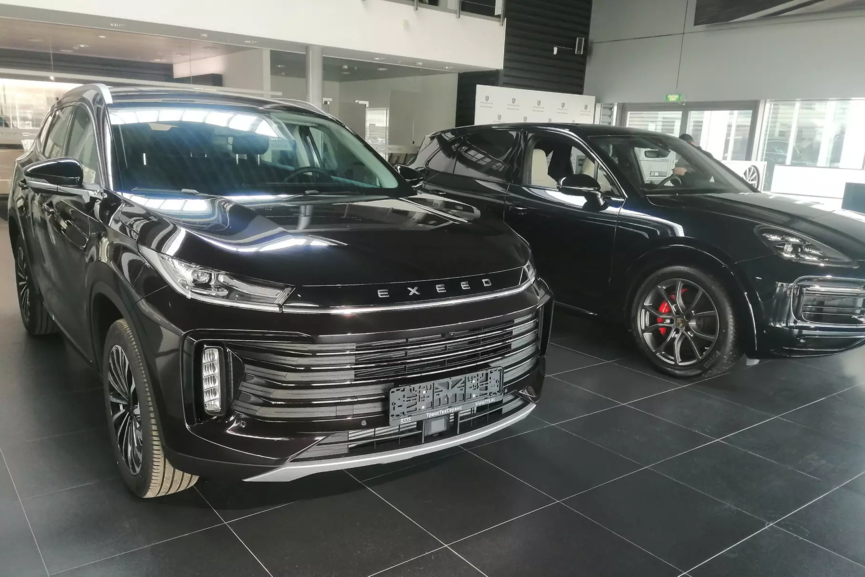 Российские дилеры Porsche начали продавать китайские машины