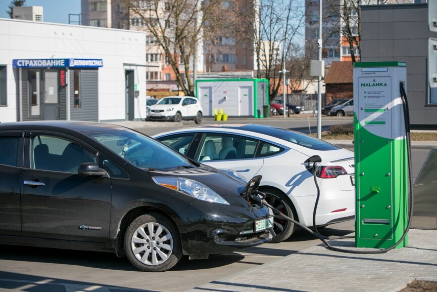Nissan Leaf vs Skoda Octavia. Сколько можно сэкономить c электрокаром?