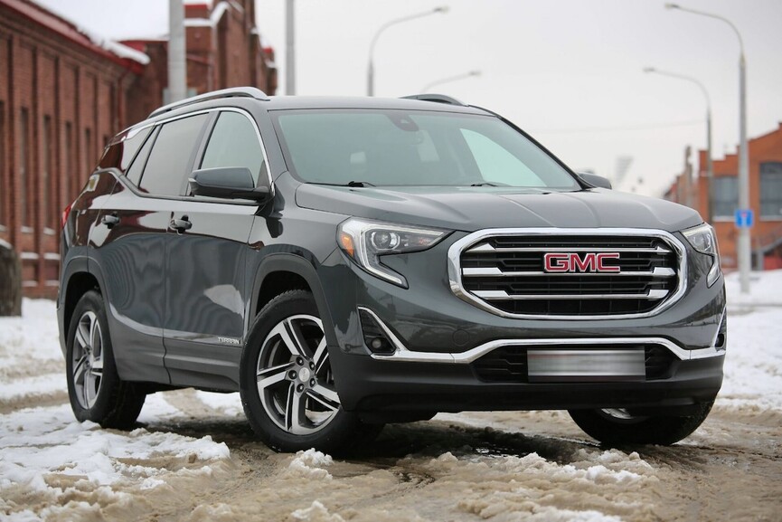 «Один из бывших владельцев написал заявление о хищении». Как покупка GMC Terrain обернулась арестом кроссовера