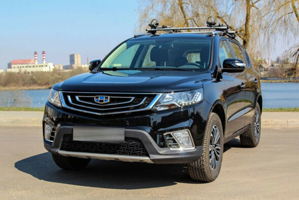 Мучения с Geely. Белорус 1,5 года возил на сервис проблемный Emgrand X7 и в итоге вернул через суд