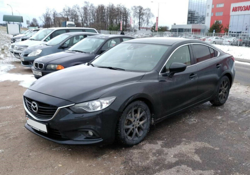 Не бита и не крашена? Белоруска отдала $15 000 за «проверенную» Mazda 6 с вваренным задним крылом