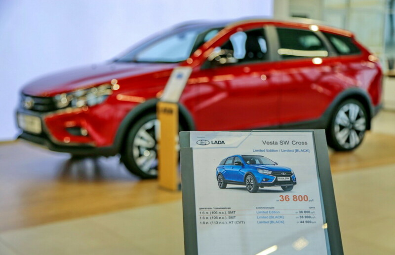 По верху рынка. Сравнили цены новых Kia Rio и Renault Duster с прайсом самых дорогих аналогичных «бэушек»