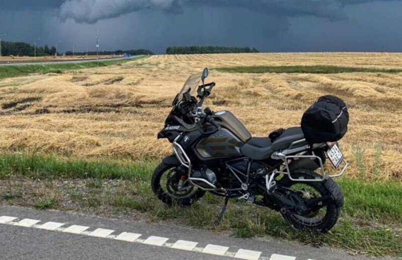 «Лучше бы взял Ducati». Белорус о покупке BMW R 1250 GS Adventure и проблемах с гарантией