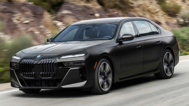 Новый BMW 7-Series: видео, подробности и цены