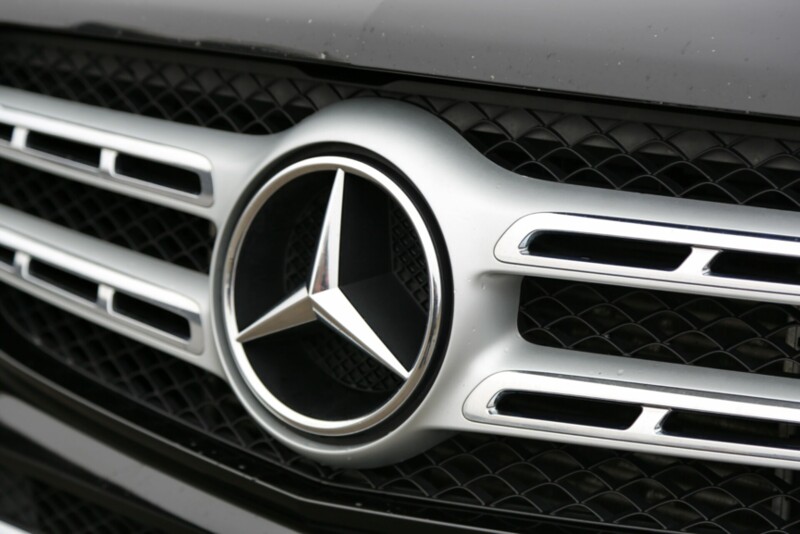 Самым дорогим автомобилем в мире стал Mercedes 1955 года. Догадайтесь, за сколько его продали