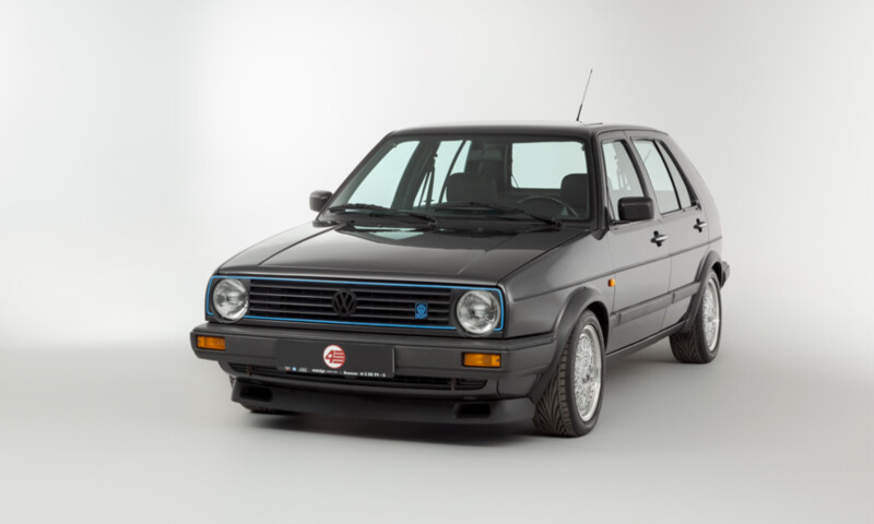 На продажу выставлен 33-летний Volkswagen Golf II за $100 тысяч. Почему так дорого?