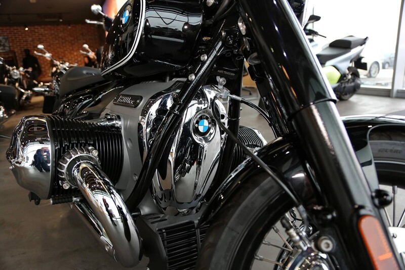 «Такие двигатели никто не делает». Обзор мотоцикла BMW R18, который не стал популярным в Беларуси