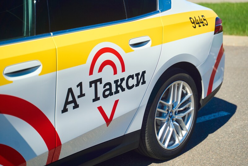 «А1 Такси» работает больше месяца. Спросили у перевозчика, как с ним ...