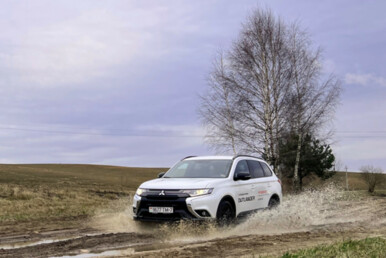 У нового Mitsubishi Outlander впечатляет как цена, так и возможности полного привода