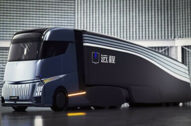 А вы не верили! Geely показала аналог грузовика Tesla Semi вживую (видео)