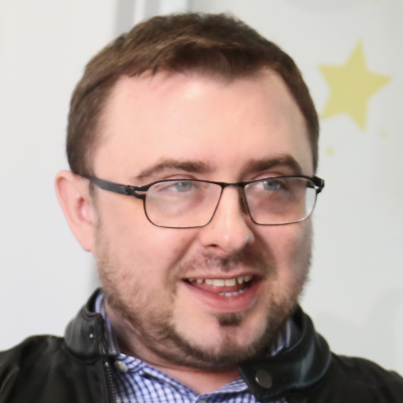 Дмитрий Макаревич